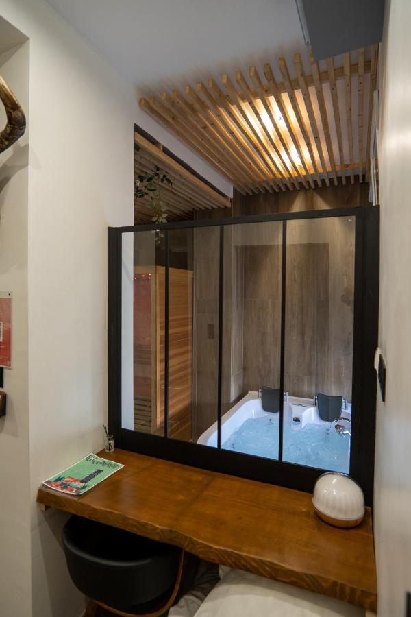 Capsule Wellness - Sauna - Balneo - Machine De Sport Privatif - Ps5 - 2 Chambres Valenciennes Exterior photo